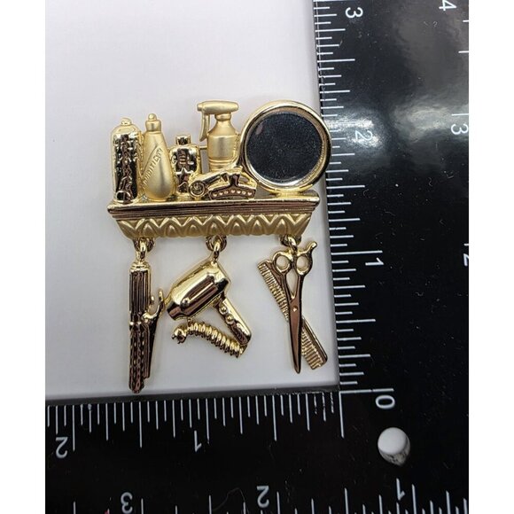 Danecraft Beautician Hair Dresser Brooch Gold Tone Salon Mirror Charms VTG - Picture 7 of 9